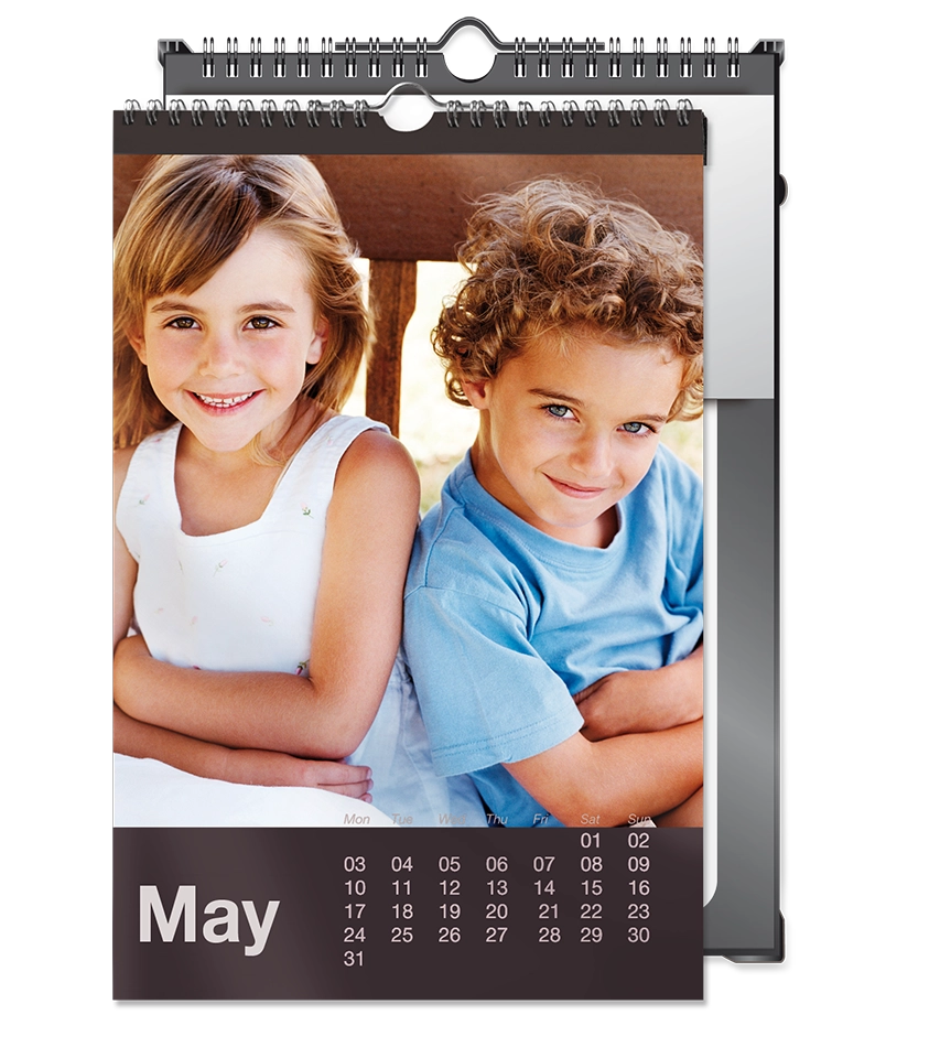 Photos 22 Peel & Stick Calendar Pro